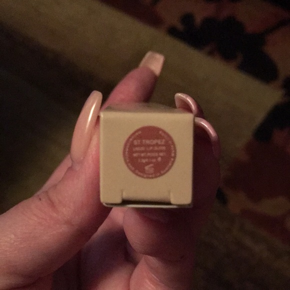 New In Box MELLOW LIQUID LIP GLOSS - SHADE: ST TROPEZ - Picture 5 of 6